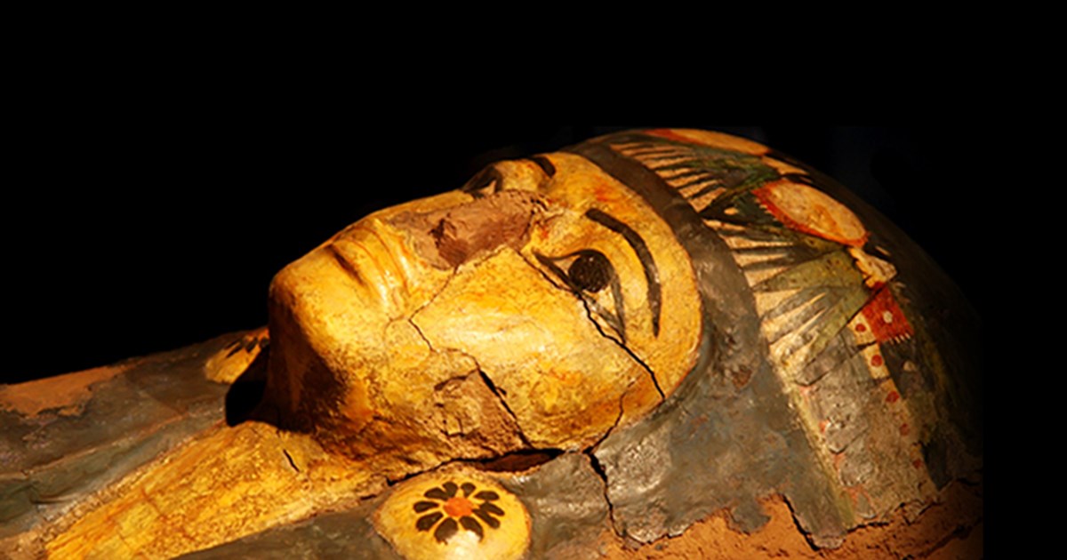 Book mummification museum luxor tour day