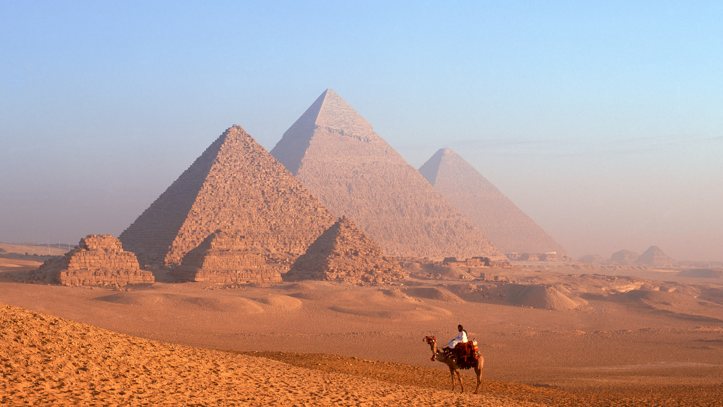 Half Day tour to Giza Pyramids